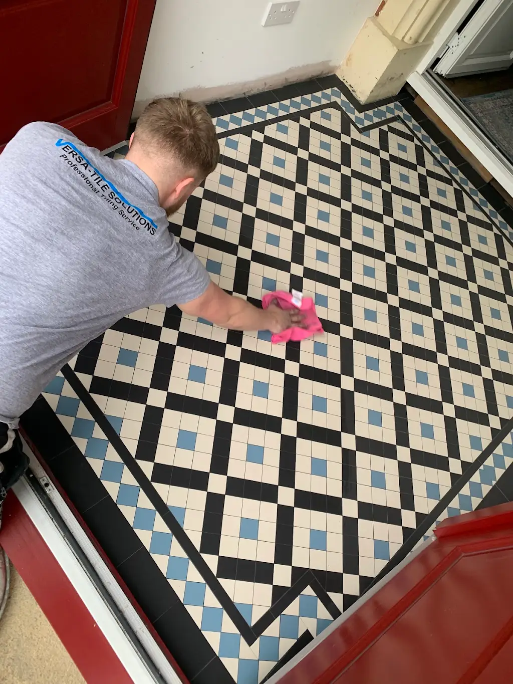 Versa-Tile Image Grid 1