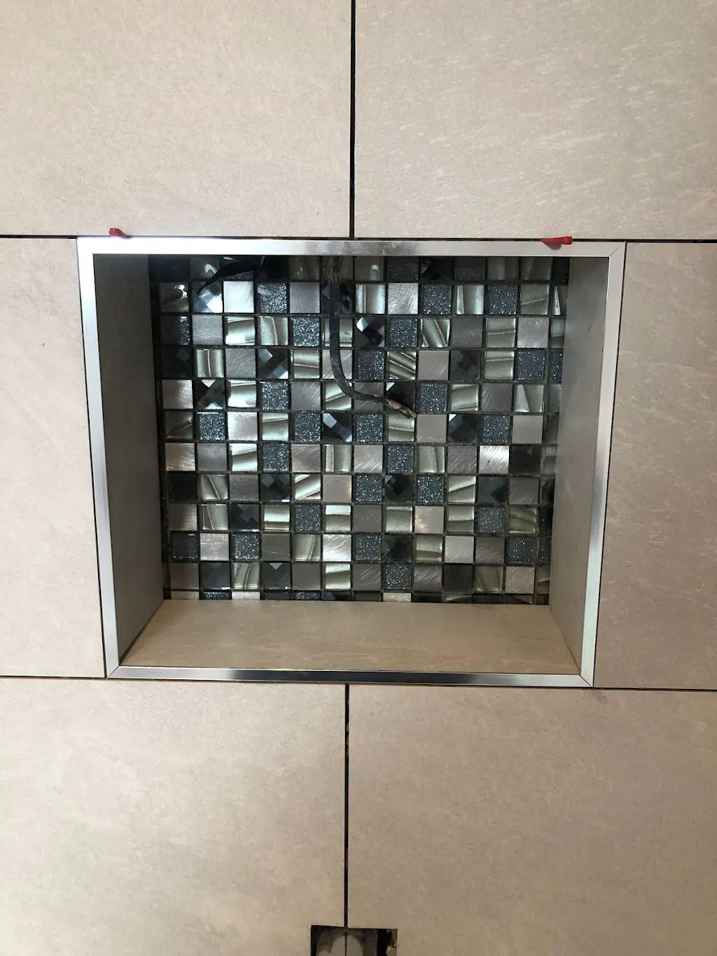 Versa-Tile Image Grid 43